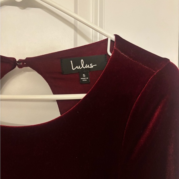 Lulu's Burgundy Backless Velvet Dress - Picture 5 of 6